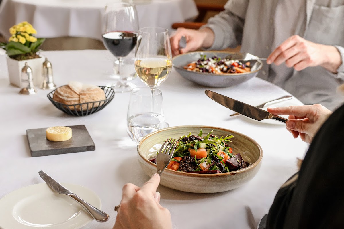 Buckland Manor — interior and exterior view 6