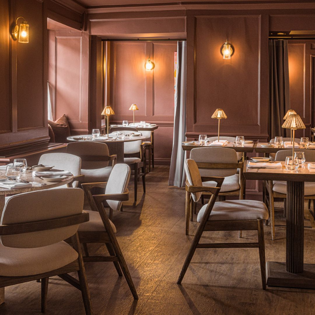 The Feathers — interior and exterior view 11