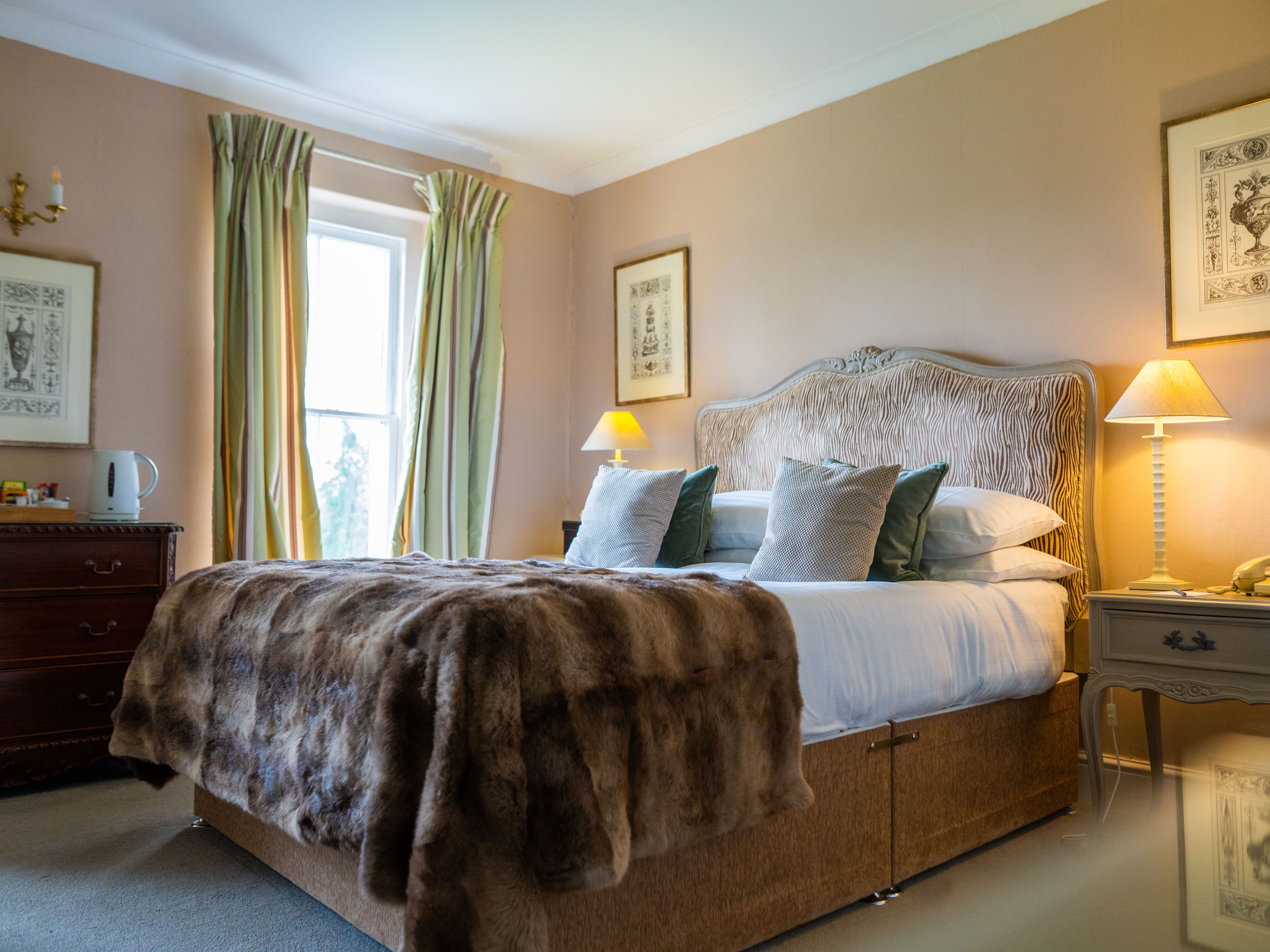 Lake Country House Hotel & Spa — interior and exterior view 9