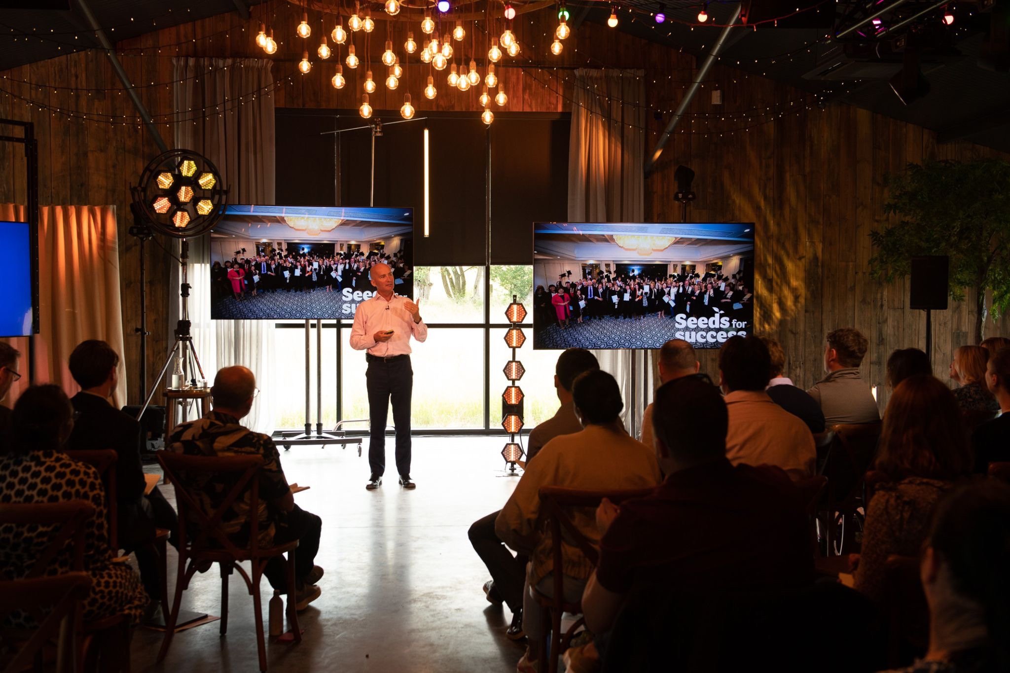 Silchester Farm — interior and exterior view 8