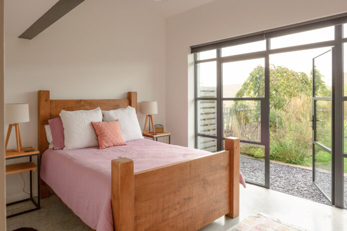 The Granary Barn — interior and exterior view 7