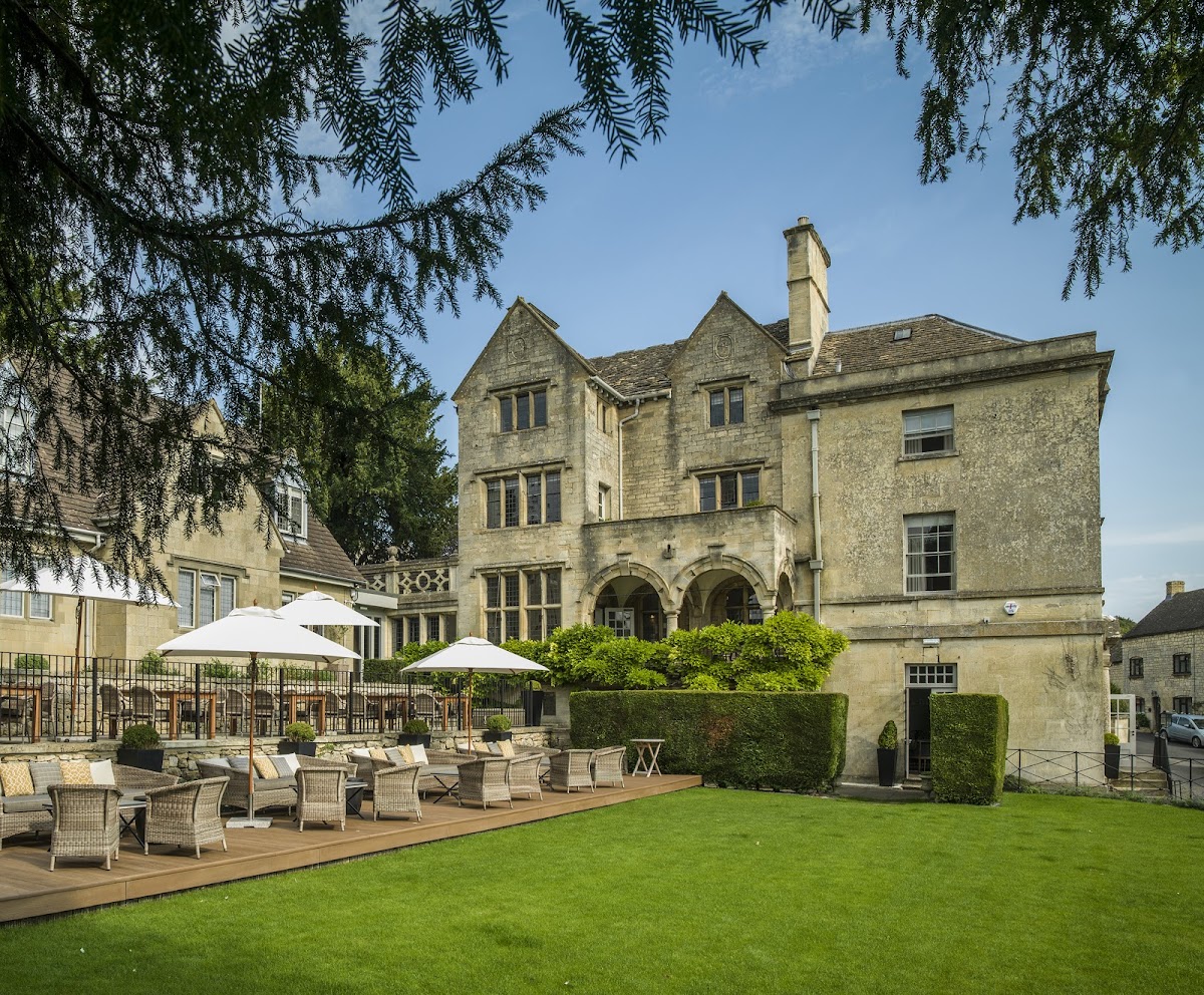 The Painswick — interior and exterior view 4