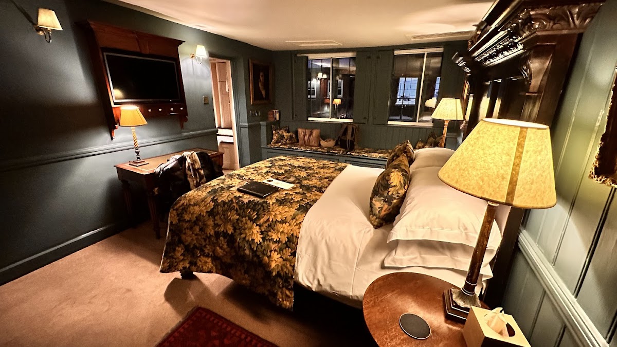 Hazlitt's — interior and exterior view 2