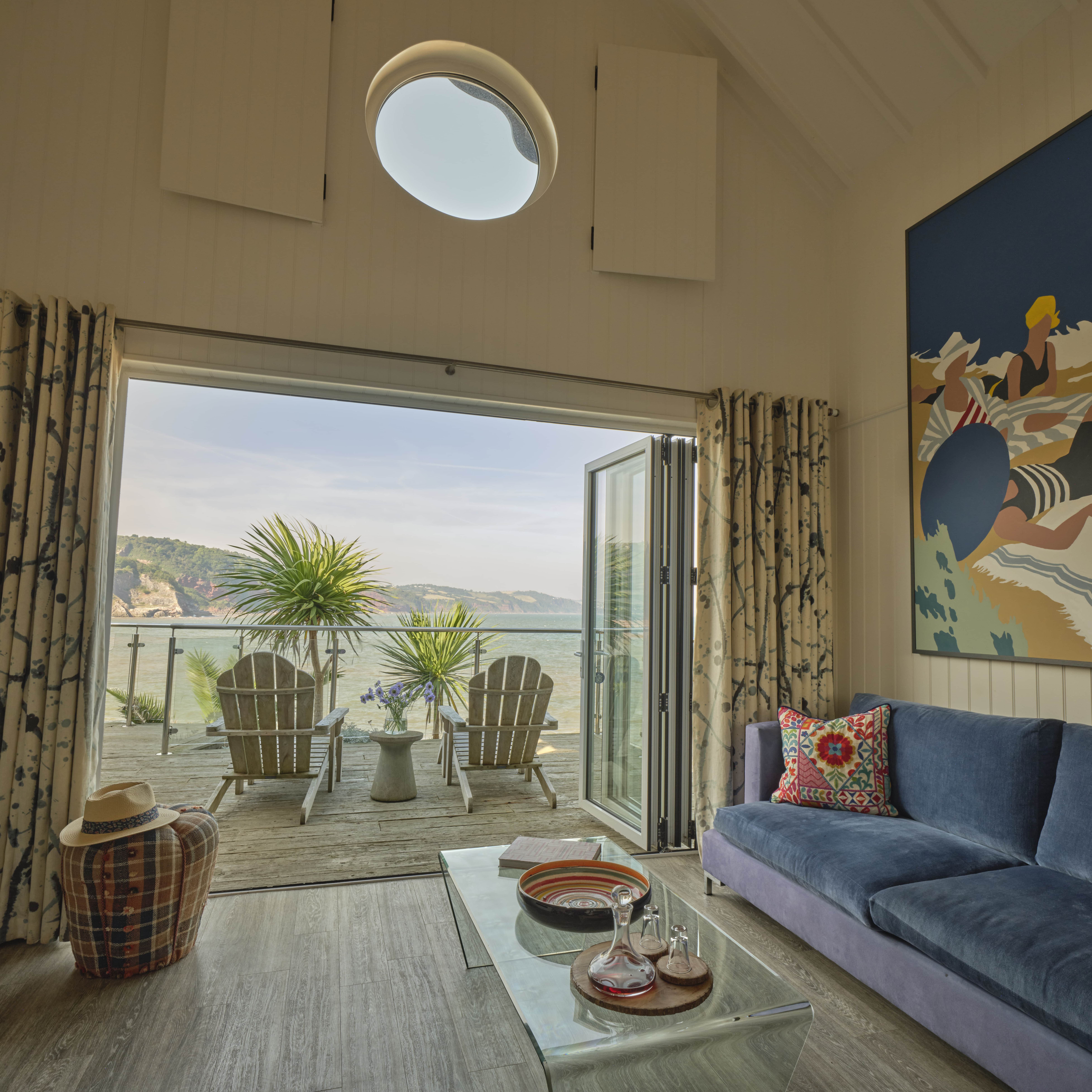 Cary Arms & Spa — interior and exterior view 16