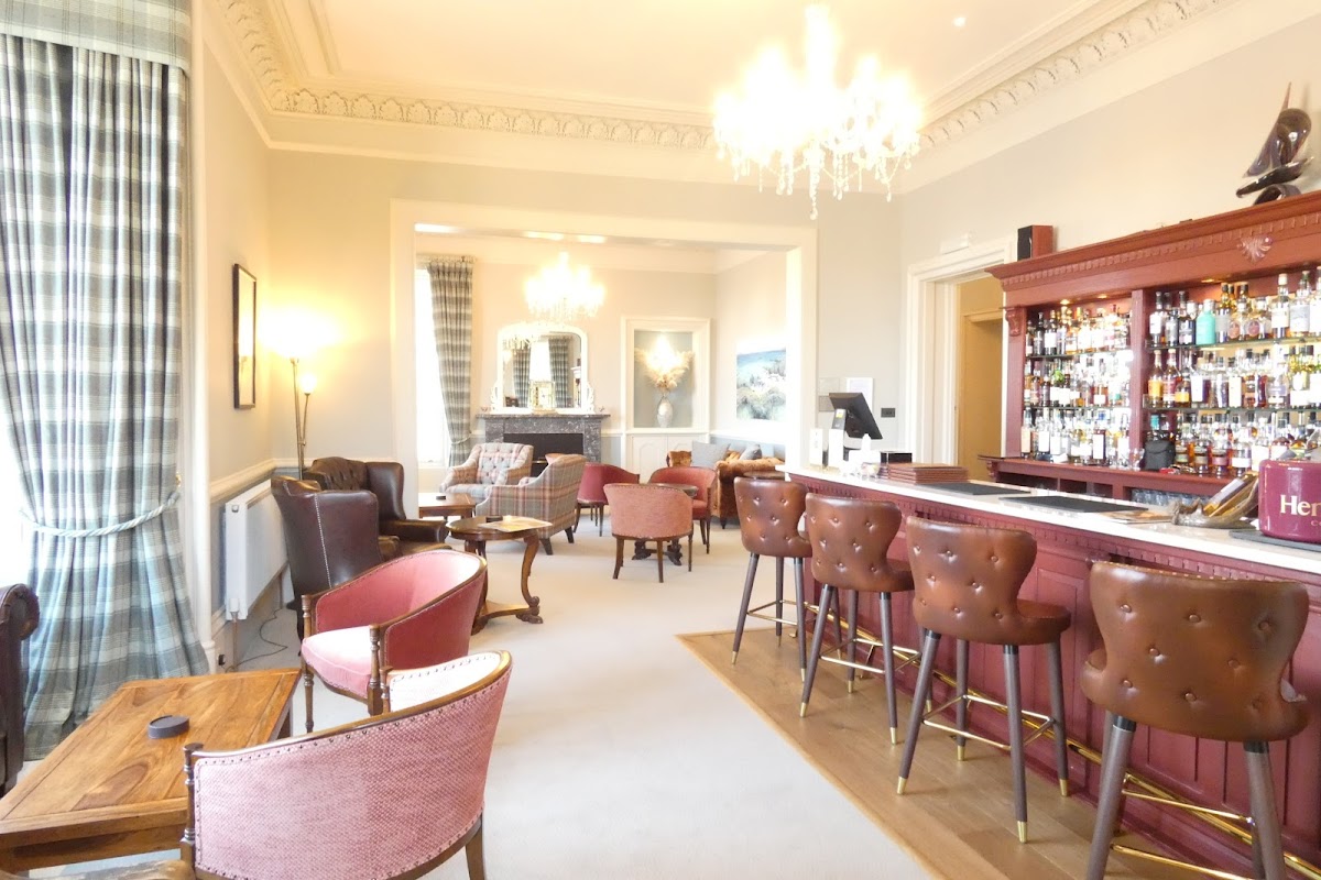 Dungallan Country House — interior and exterior view 3