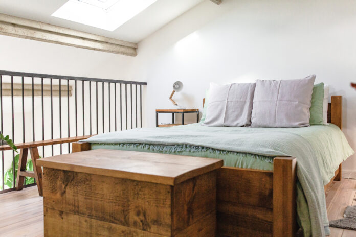 The Granary Barn — interior and exterior view 10