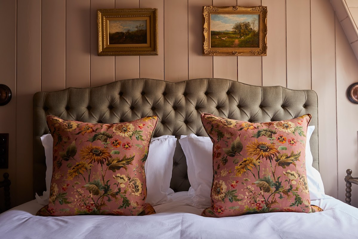 The Pig in the South Downs — interior and exterior view 2