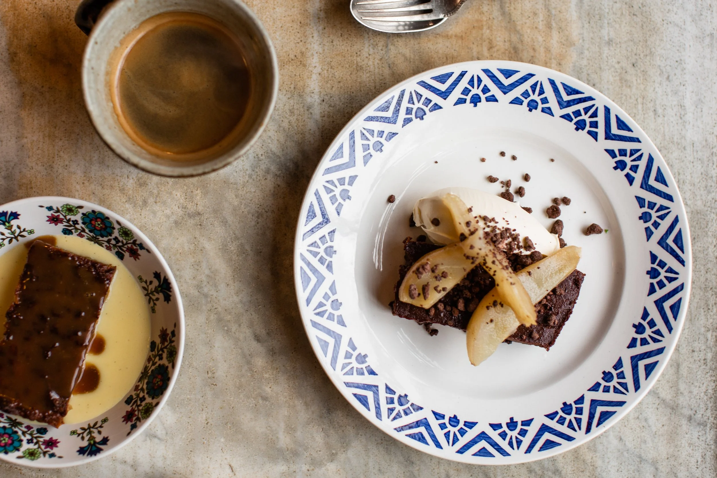 The Bull Inn — interior and exterior view 31