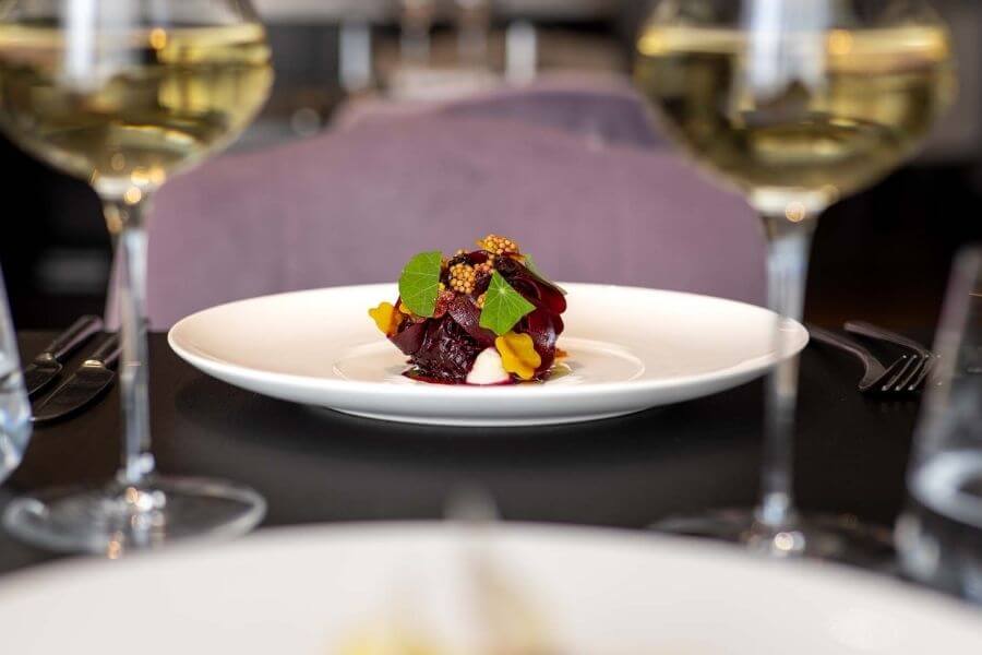 Twr y Felin Hotel — interior and exterior view 4