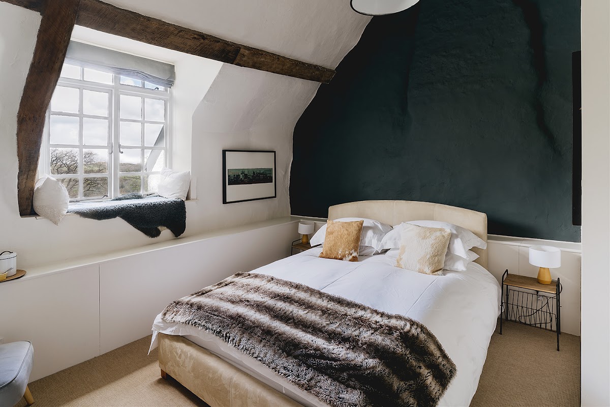 Weeke Barton — interior and exterior view 2