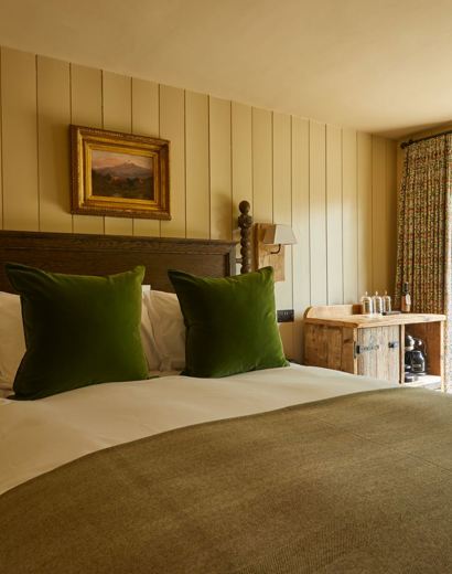 The Pig in the South Downs — interior and exterior view 31