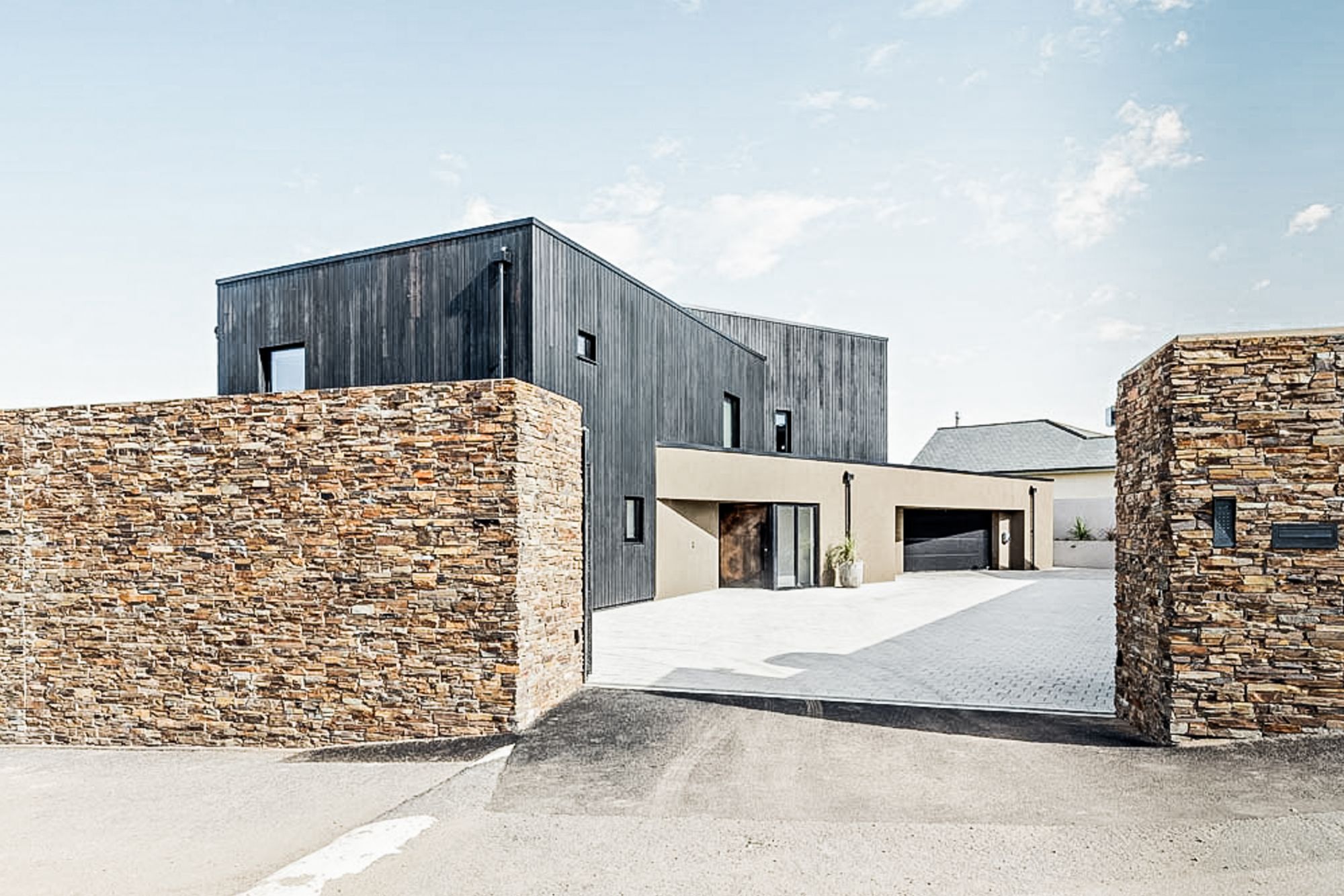 Gaia — interior and exterior view 27