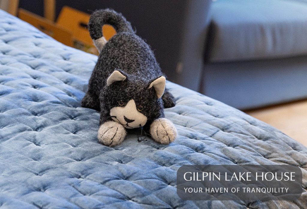 Gilpin Hotel & Lake House — interior and exterior view 12