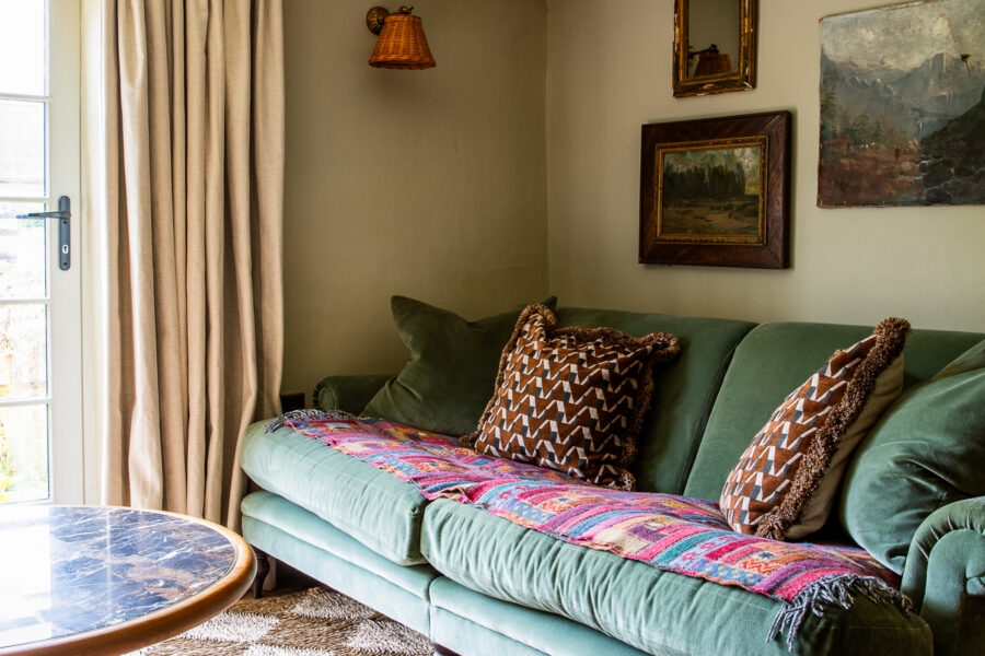 Todthatch — interior and exterior view 15