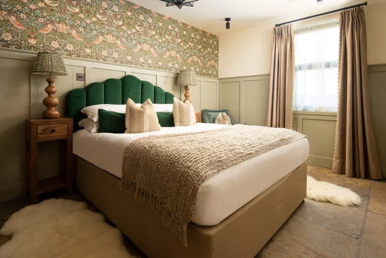 Beadnell Towers & Kitchen — interior and exterior view 28