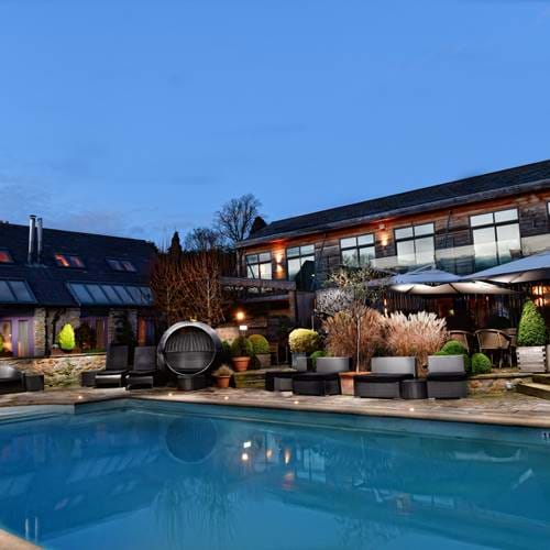 Feversham Arms Hotel & Verbena Spa — interior and exterior view 10