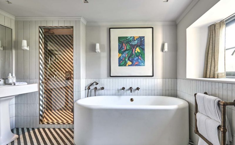 Todthatch — interior and exterior view 70