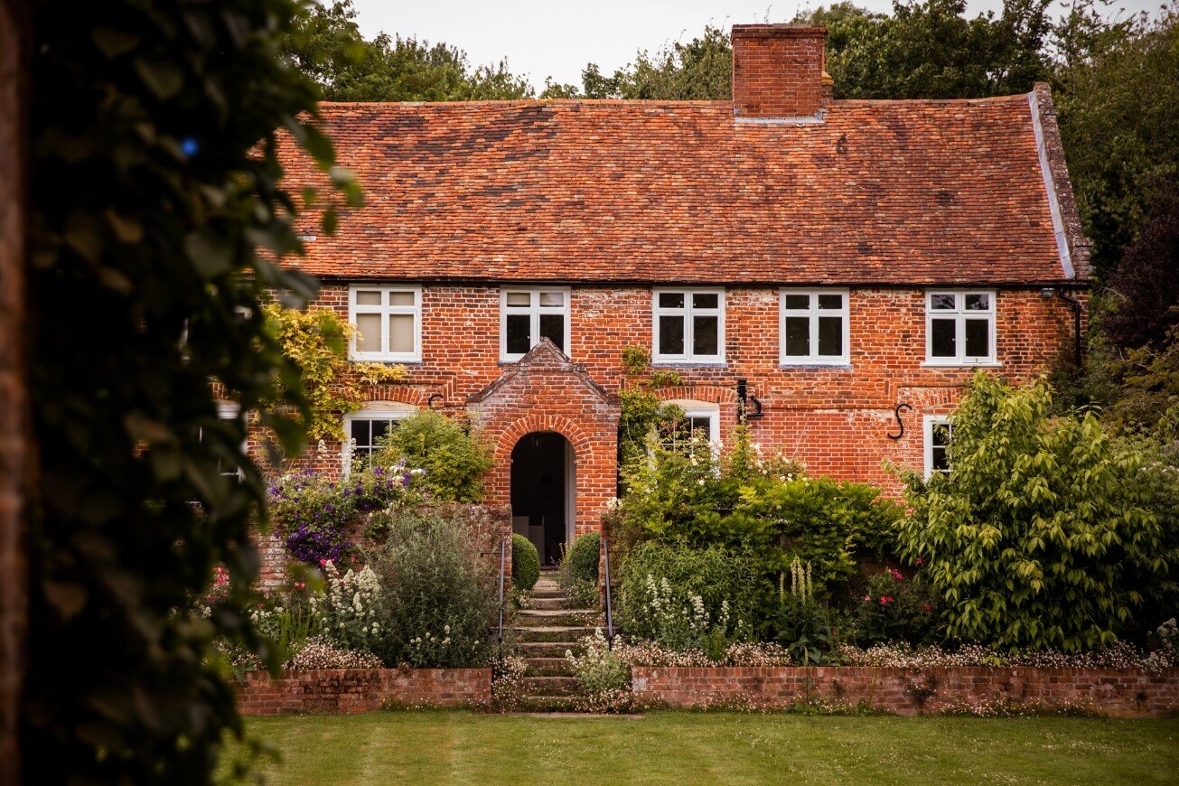Updown Farmhouse — interior and exterior view 10