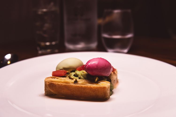 Foxhill Manor — interior and exterior view 18