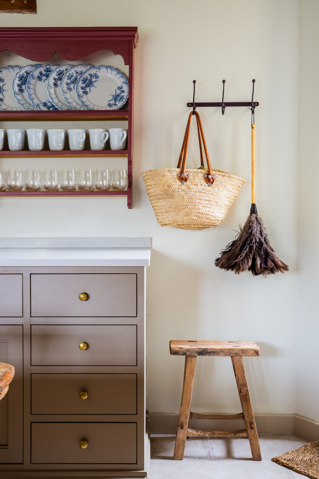 Todthatch — interior and exterior view 39