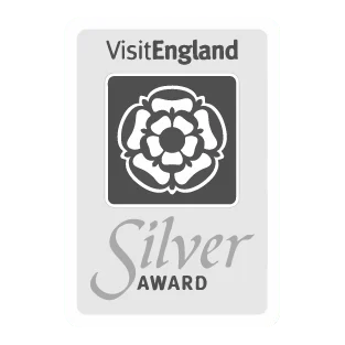 Titchwell Manor — interior and exterior view 18