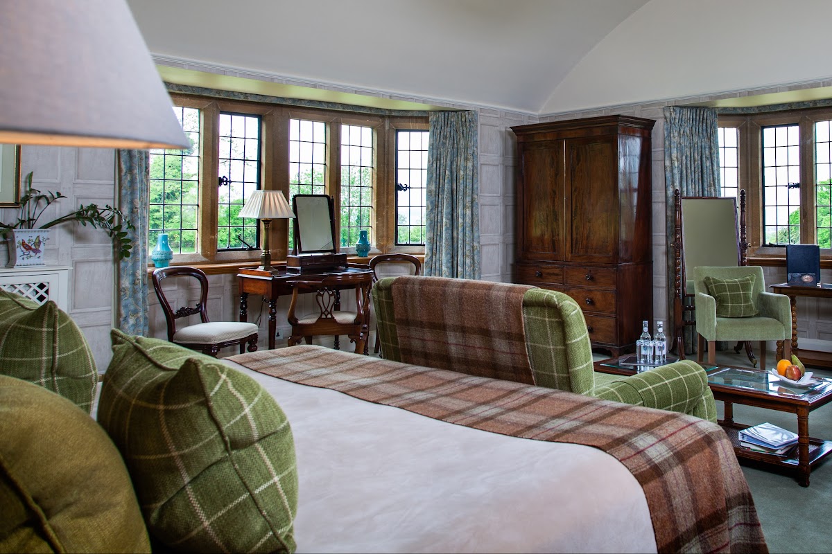 Buckland Manor — interior and exterior view 5