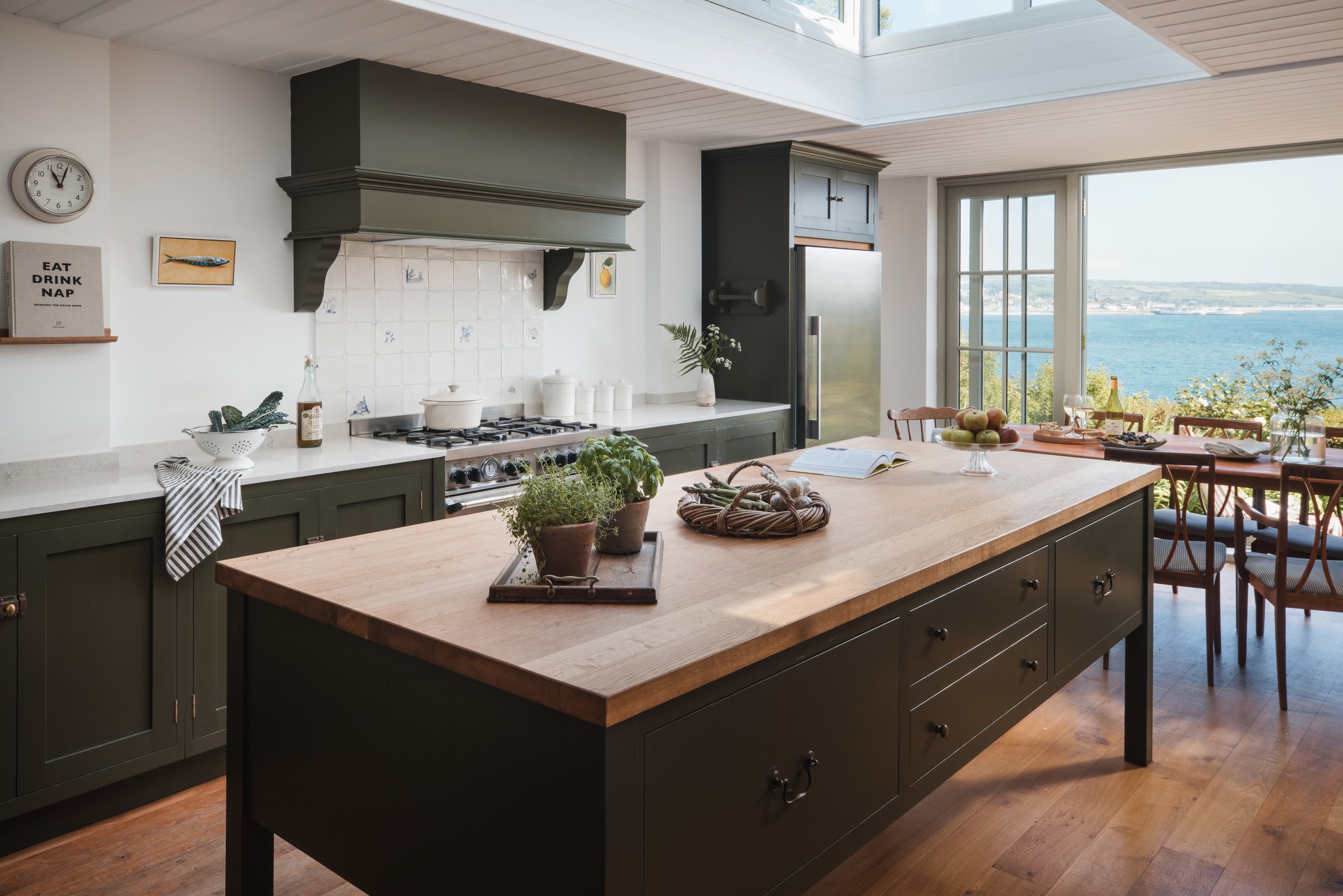 Little Pembroke Newlyn — interior and exterior view 6