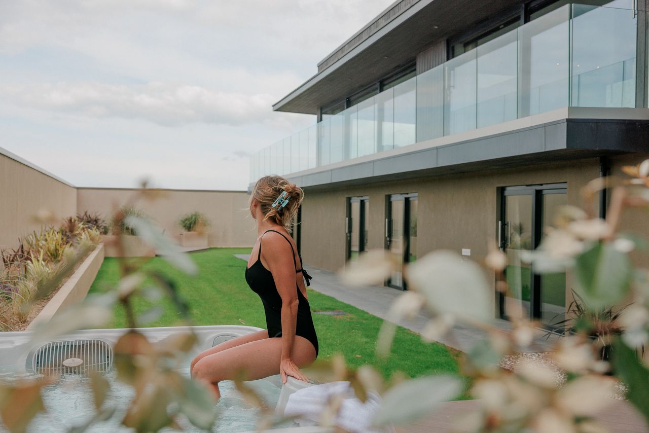 Gaia — interior and exterior view 15