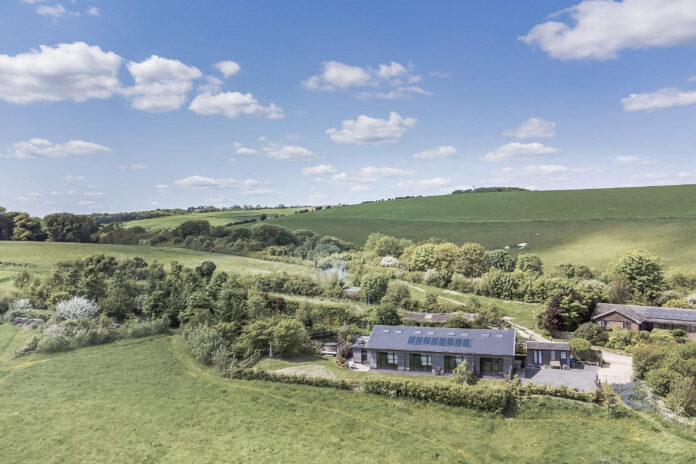 The Granary Barn — interior and exterior view 16
