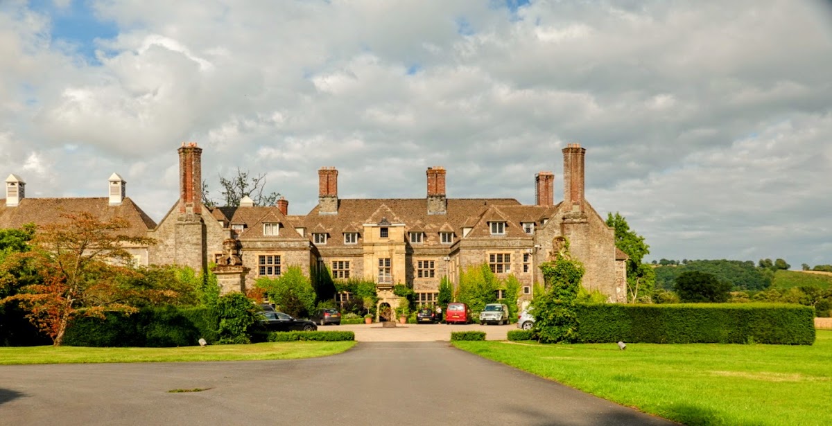 Llangoed Hall — Llyswen, Powys