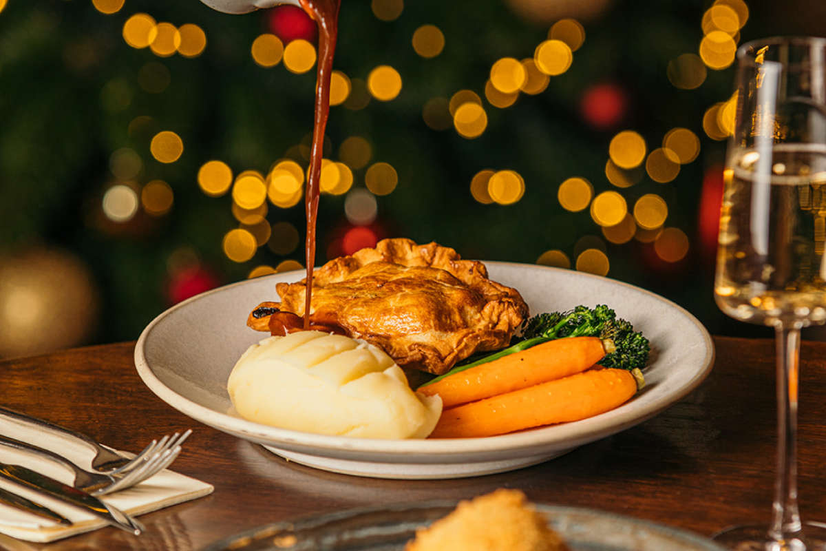 Walpole Arms — interior and exterior view 12