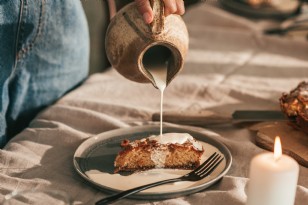 Aquila — interior and exterior view 4