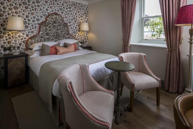 Beadnell Towers & Kitchen — interior and exterior view 10