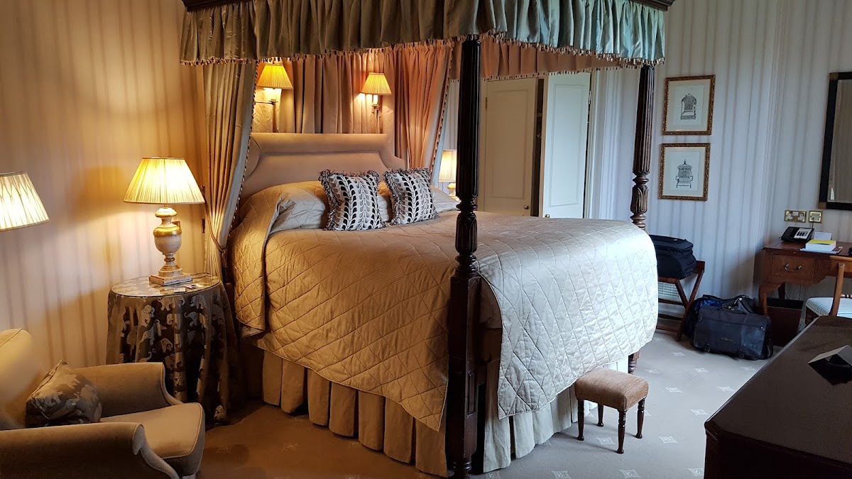 Lucknam Park Hotel & Spa — interior and exterior view 2