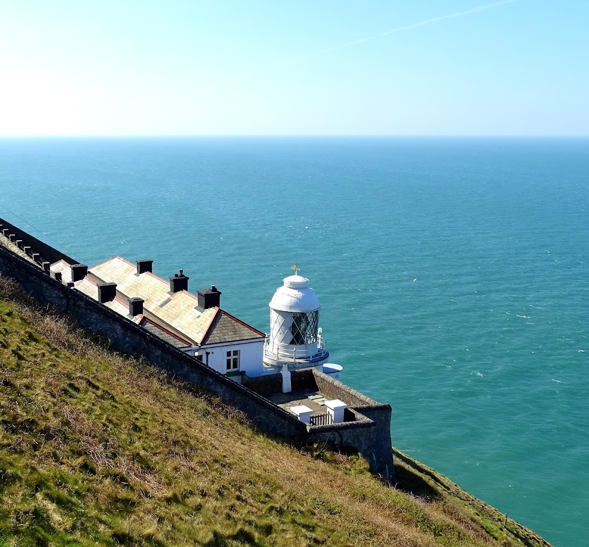 Foreland Lighthouse Keeper's Cottage — interior and exterior view 2