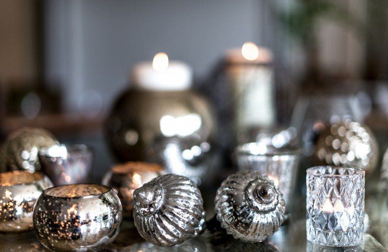 Forest Side — interior and exterior view 26