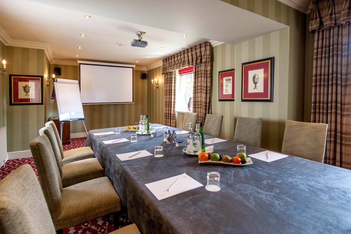 The Slaughters Manor House — interior and exterior view 4