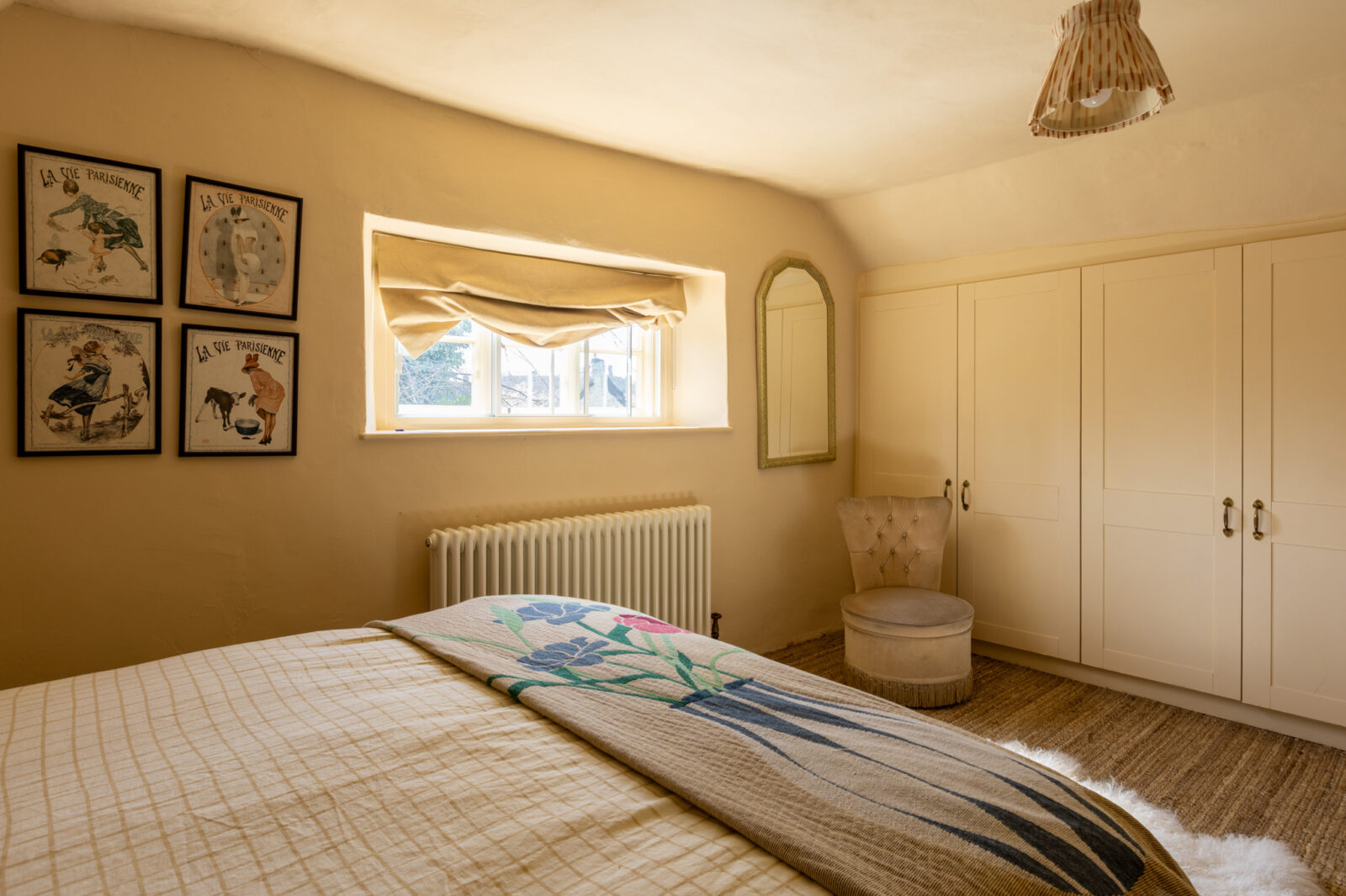 Mollie's Cottage — interior and exterior view 52