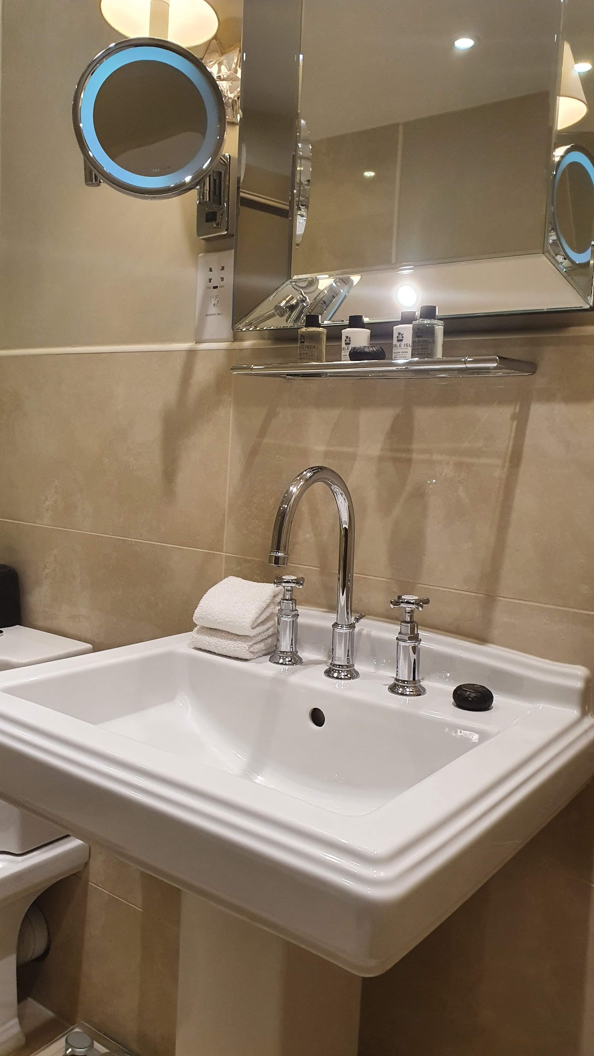 The Royal Crescent Hotel and Spa — interior and exterior view 3