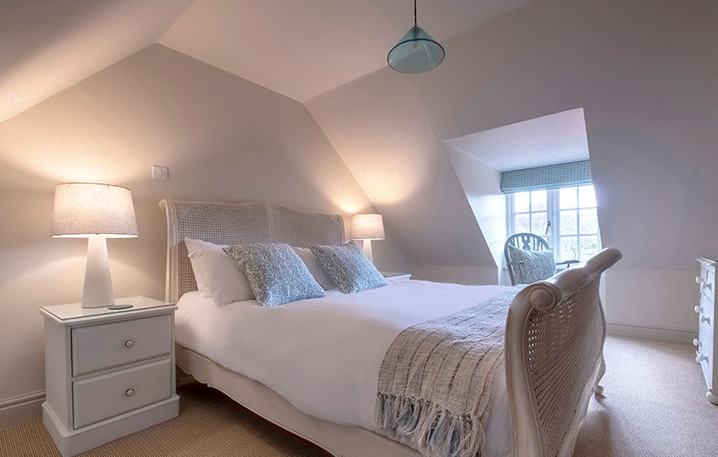 The Ship at Dunwich — interior and exterior view 10