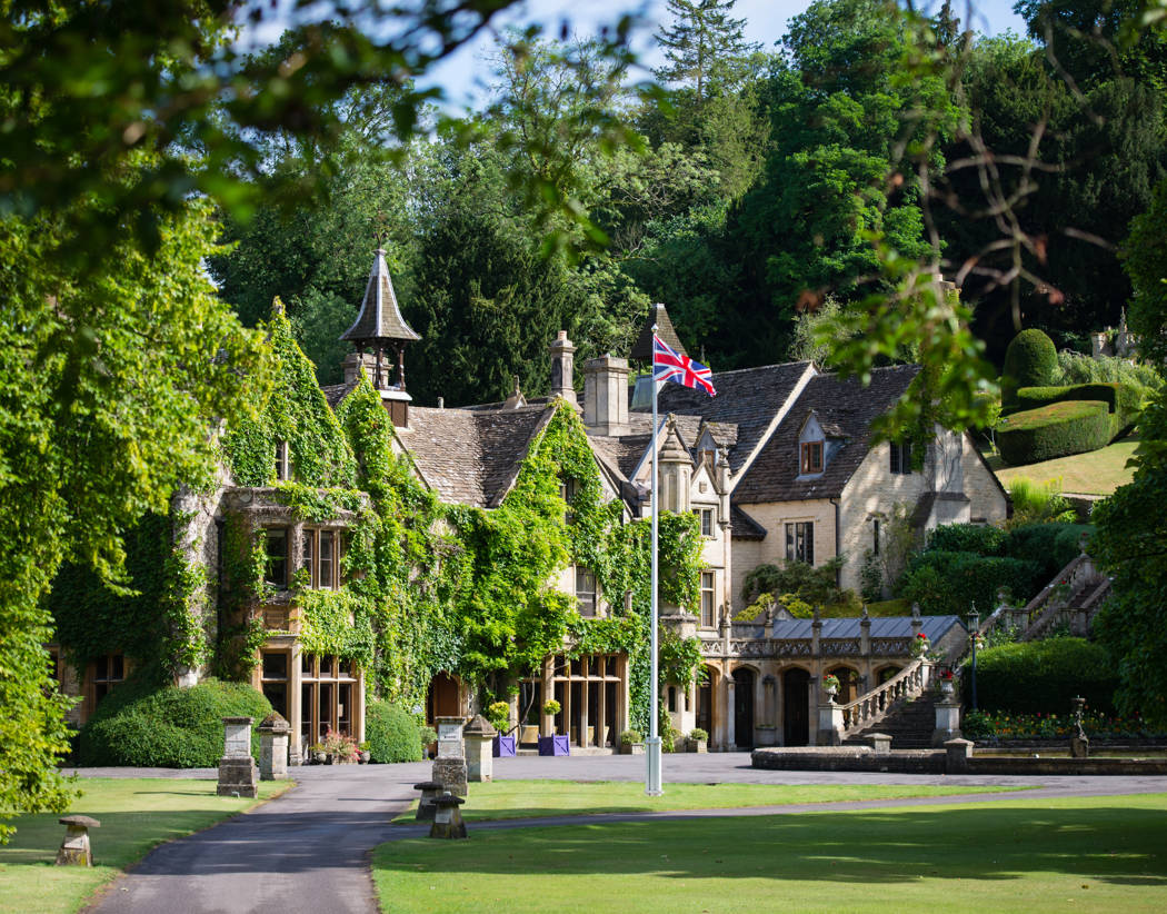 The Manor House — interior and exterior view 8