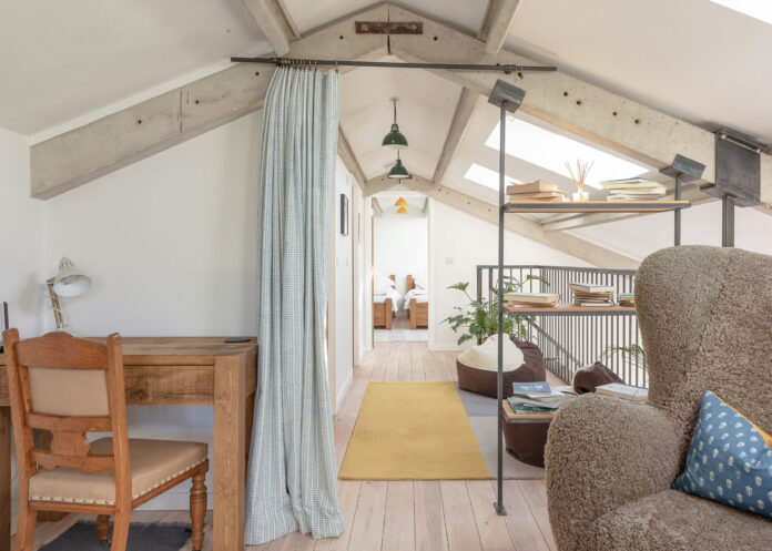 The Granary Barn — interior and exterior view 17