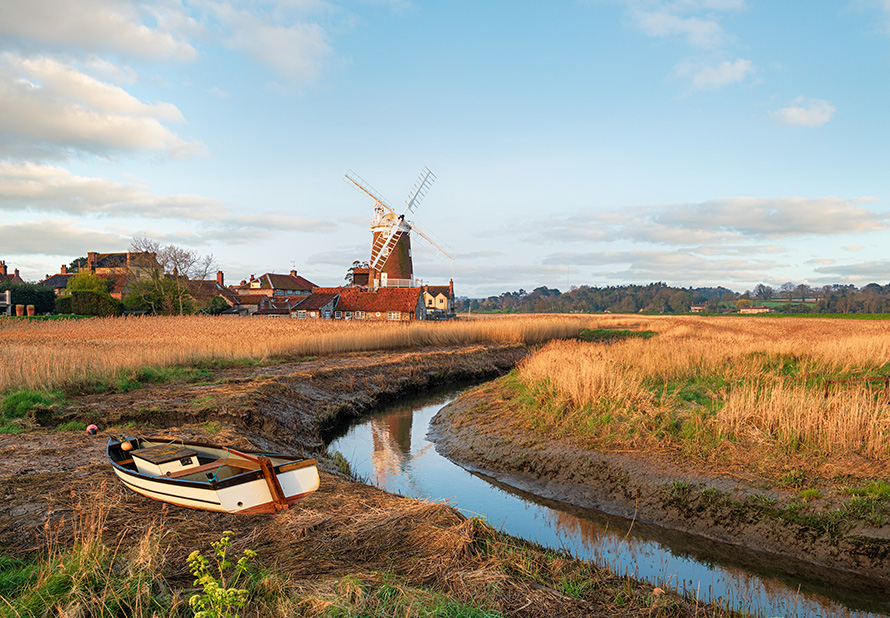 Morston Hall — interior and exterior view 17