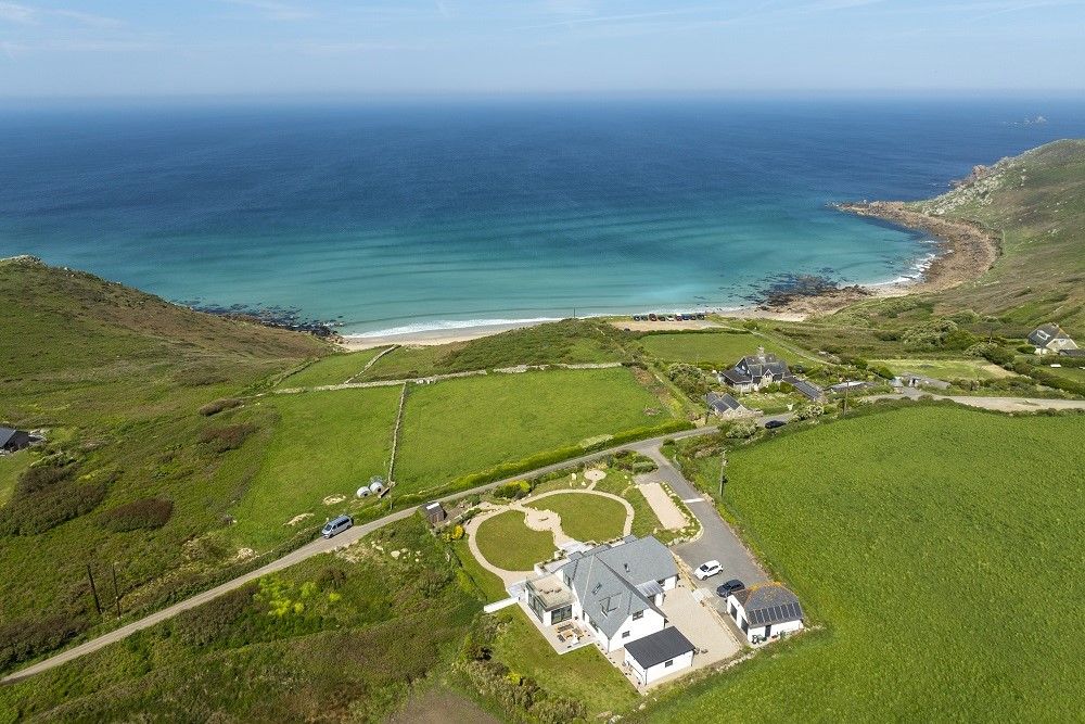 Gaia — interior and exterior view 91