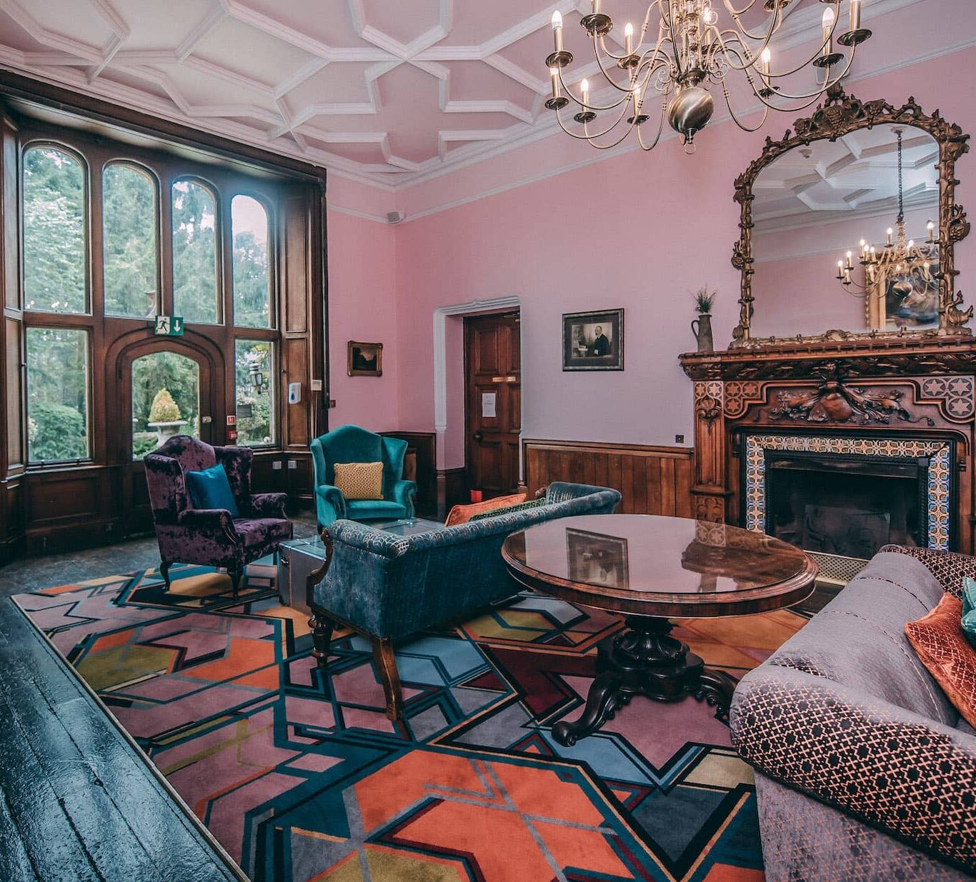 Ruthin Castle Hotel & Spa — interior and exterior view 10