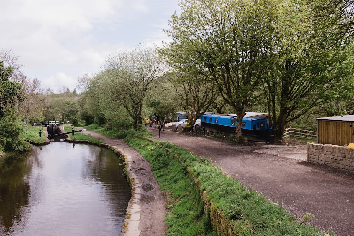 A Place In The Pennines — interior and exterior view 4