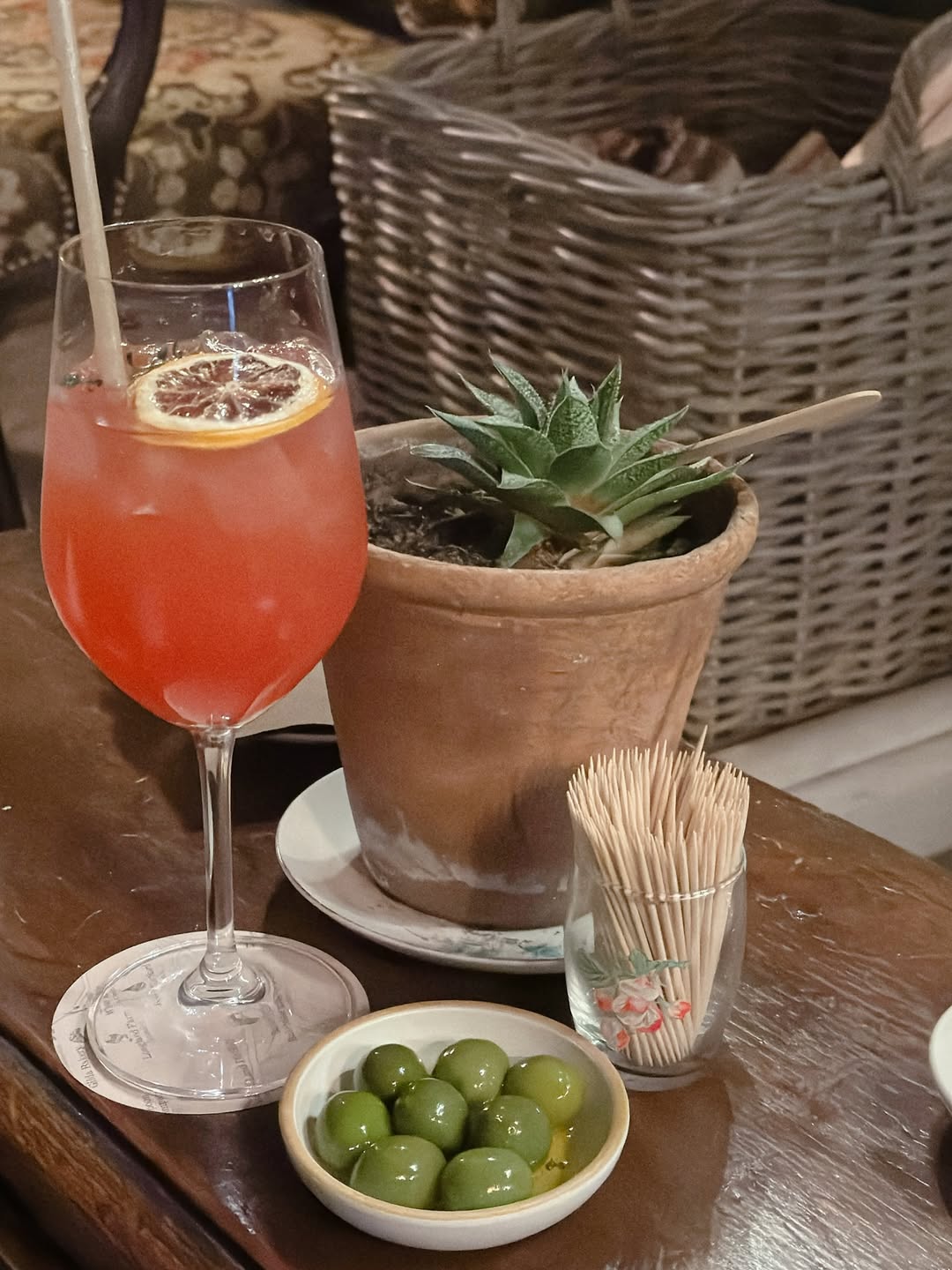 The Pig (original) — interior and exterior view 22