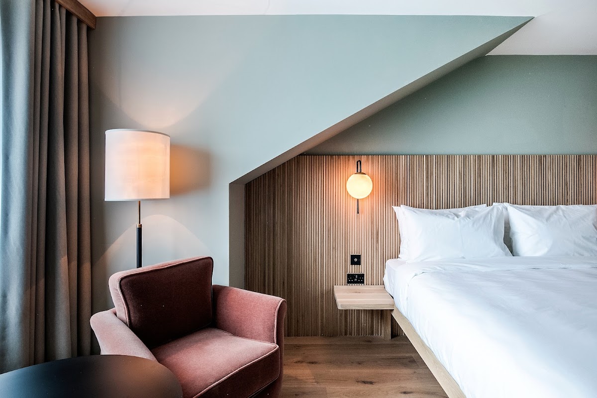 Mollie's Cottage — interior and exterior view 2