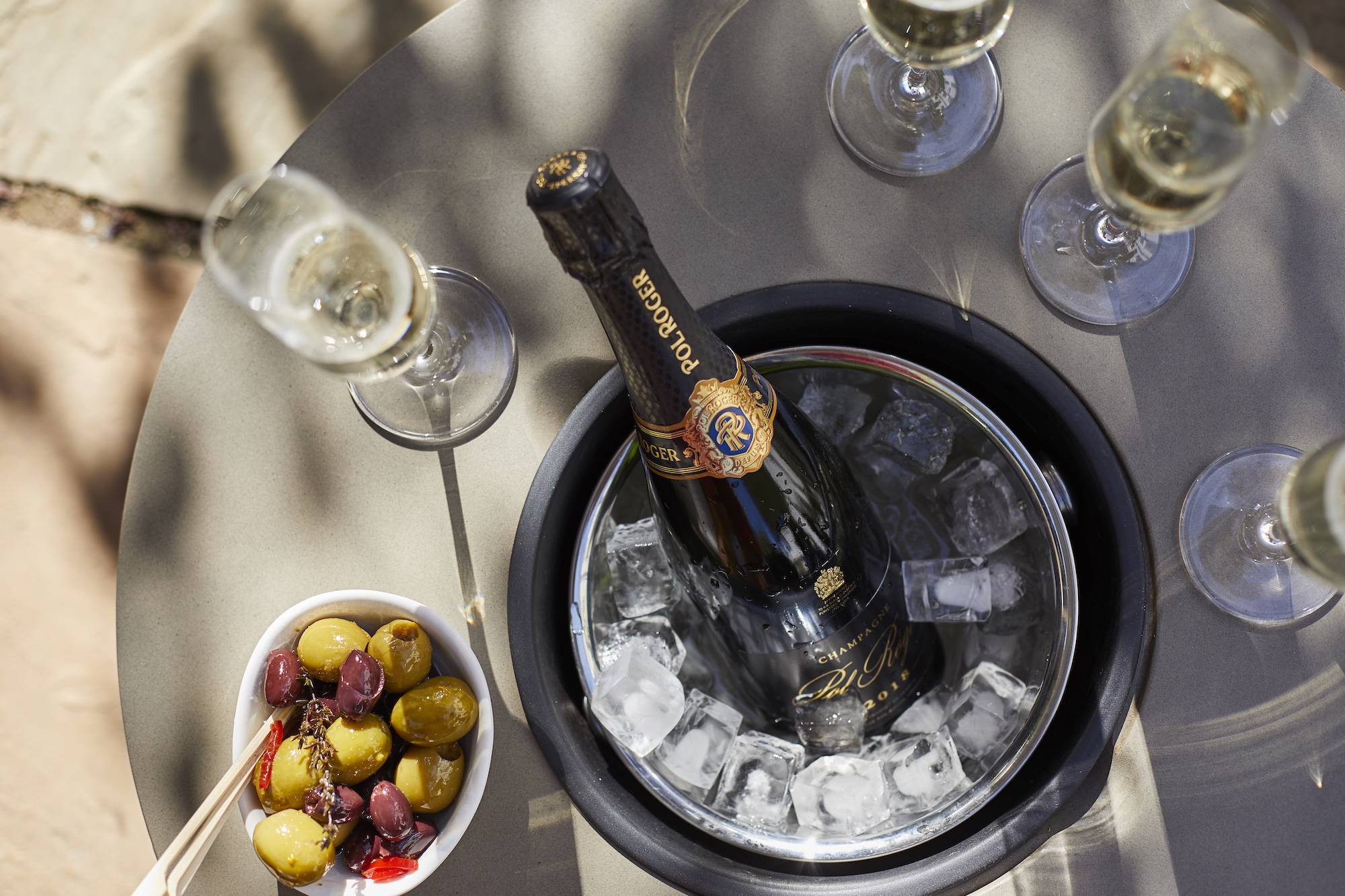 The Feathers — interior and exterior view 18