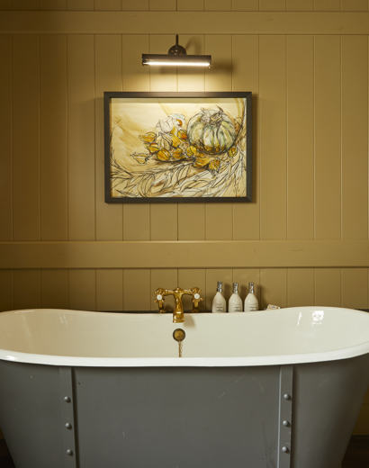 The Pig near Bath — interior and exterior view 25